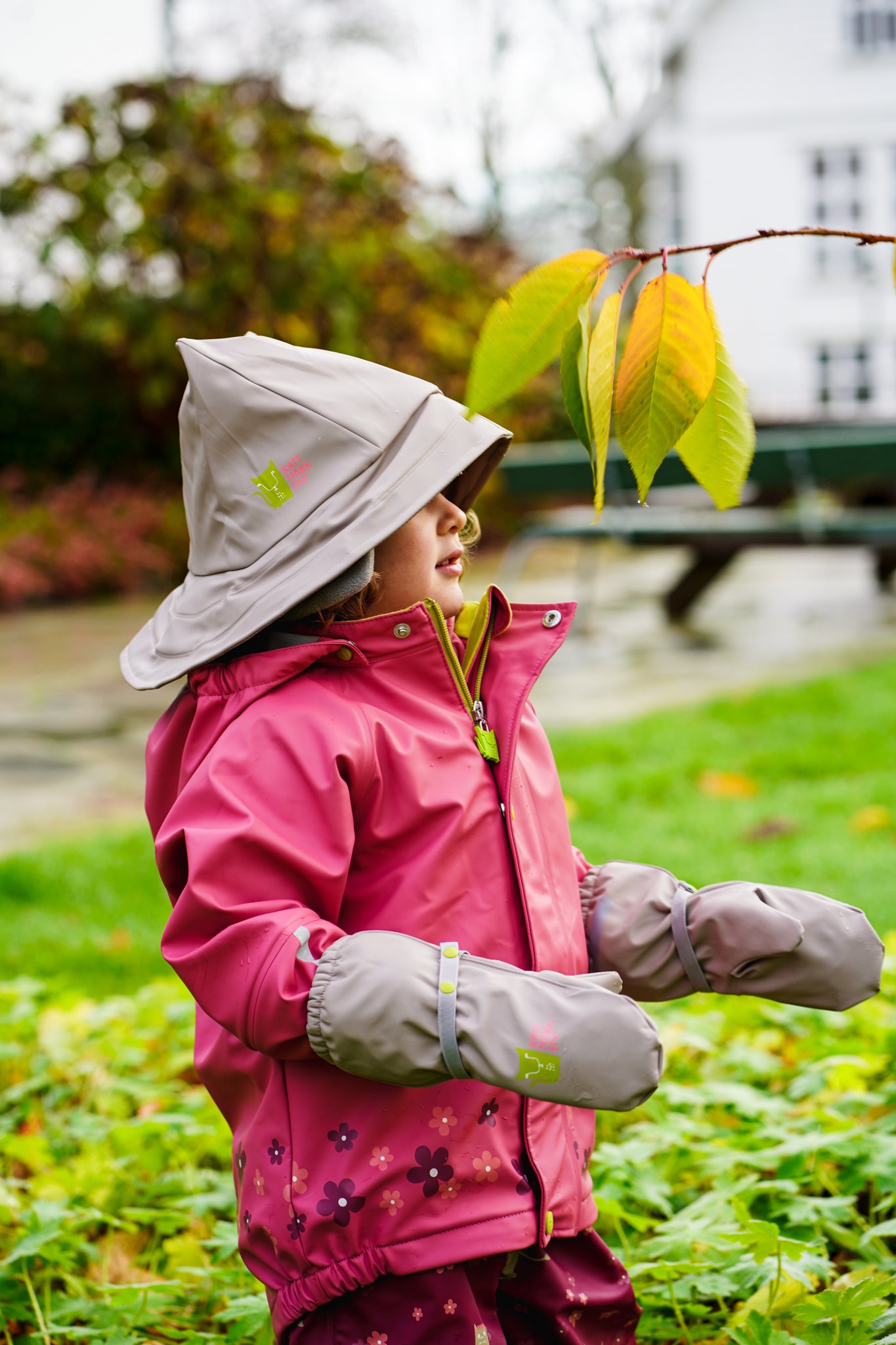 Regnsett Plask - Tolvmeterskogen